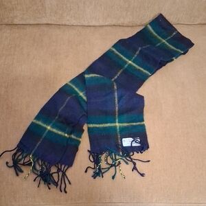 James Pringle Weavers Lambswool Scarf - Navy and Yellow